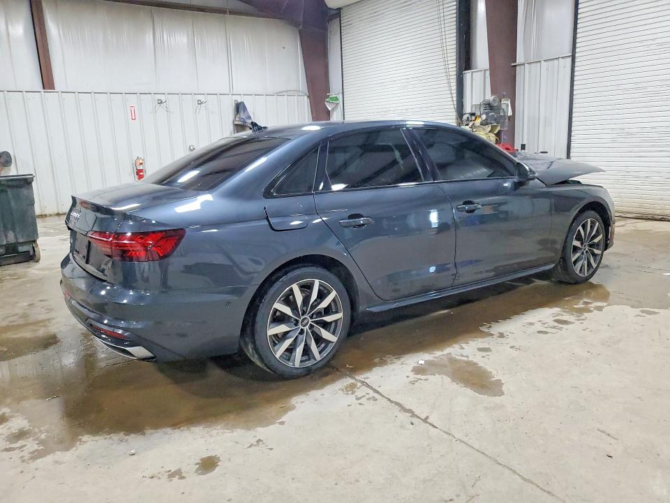 Aukcja sprzedaży 2022 Audi A4, vin: WAUCBAF49NN003056, numer aukcji: 51404756
