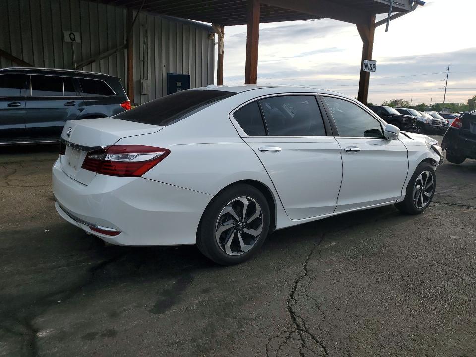 49574886 :رقم المزاد ، 1HGCR2F77GA034025 vin ، 2016 Honda Accord مزاد بيع