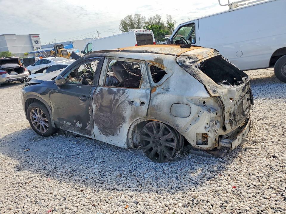 Продаж на аукціоні авто 2020 Mazda Cx-5, vin: JM3KFADM2L0800983, номер лоту: 51948316