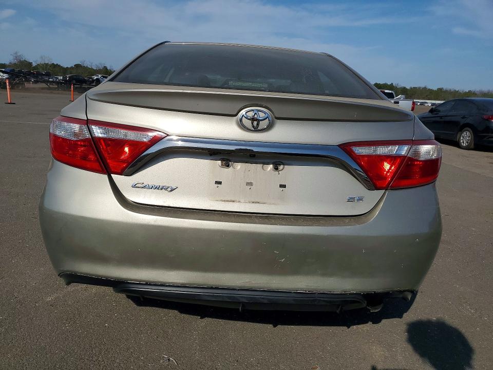 2016 Toyota Camry მანქანა იყიდება აუქციონზე, vin: 4T1BF1FK9GU239924, აუქციონის ნომერი: 49722646