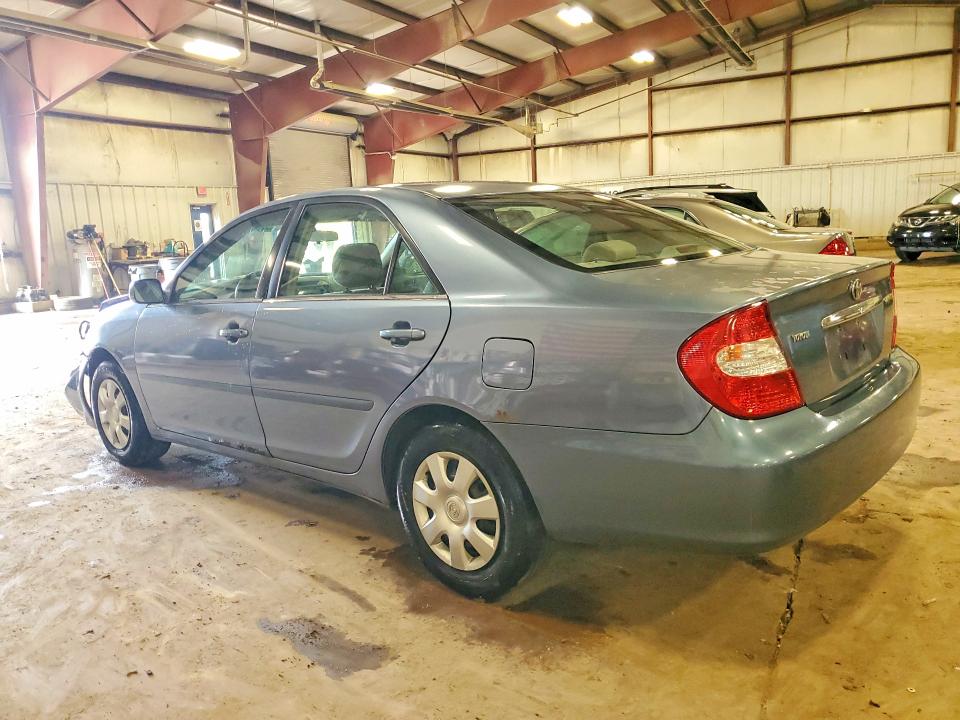 50004186 :رقم المزاد ، 4T1BE32K14U872126 vin ، 2004 Toyota Camry مزاد بيع