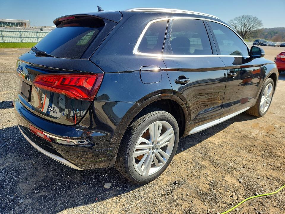 Продажа на аукционе авто 2018 Audi Q5, vin: WA1BNAFY0J2064584, номер лота: 50441786