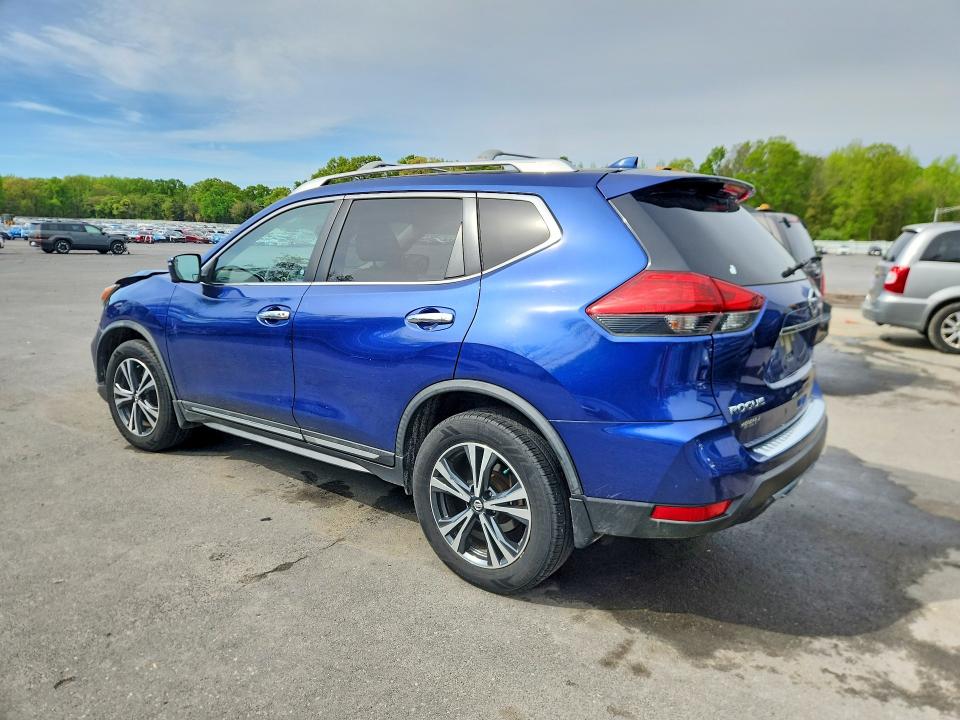 Продаж на аукціоні авто 2017 Nissan Rogue, vin: JN8AT2MV7HW025228, номер лоту: 51422196
