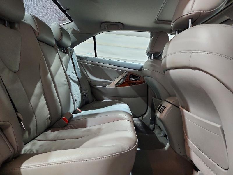 50670156 :رقم المزاد ، 4T4BF3EK7AR037836 vin ، 2010 Toyota Camry مزاد بيع