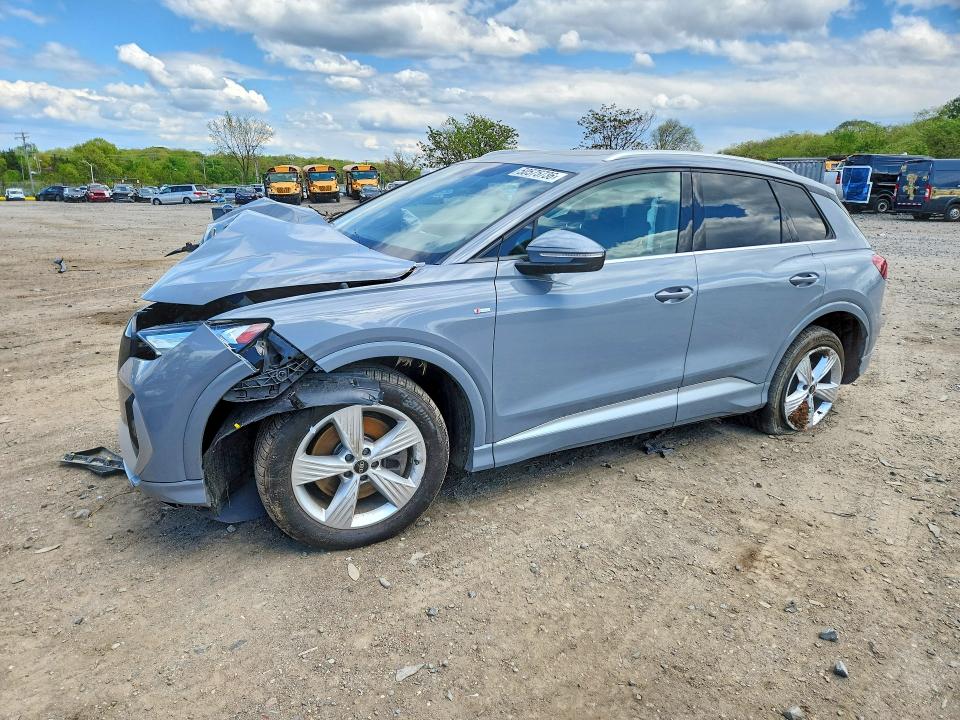 50575736 :رقم المزاد ، WA1K2BFZ1PP073815 vin ، 2023 Audi Q4 E-tron مزاد بيع