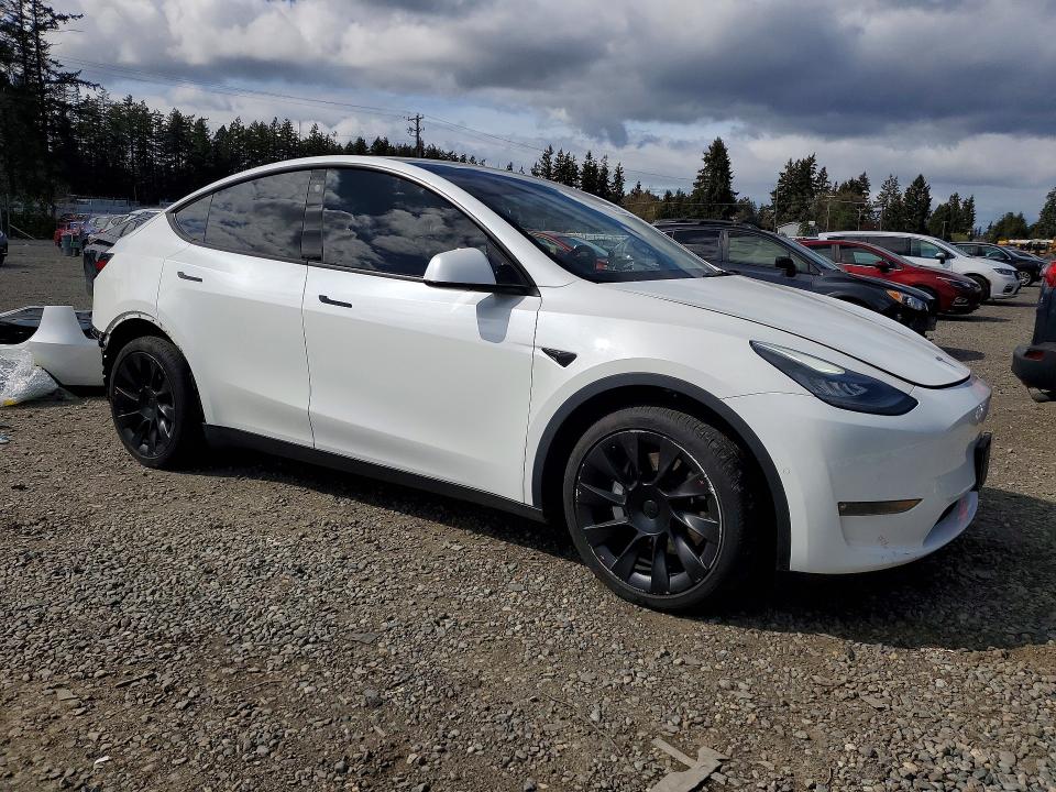Продажа на аукционе авто 2021 Tesla Model Y, vin: 5YJYGDEE4MF182206, номер лота: 49554996