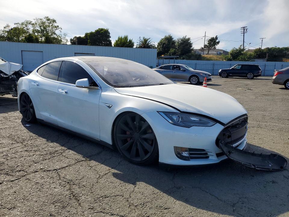 Aukcja sprzedaży 2014 Tesla Model S, vin: 5YJSA1S14EFP42525, numer aukcji: 50643156