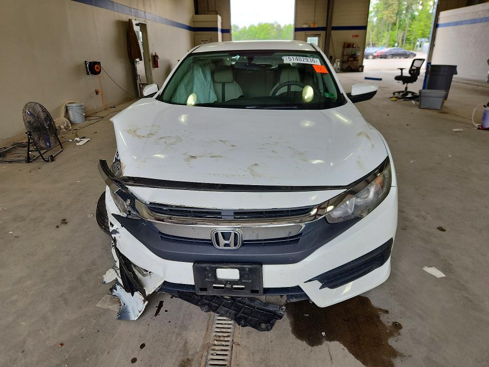 2017 Honda Civic მანქანა იყიდება აუქციონზე, vin: 19XFC2F5XHE048320, აუქციონის ნომერი: 51402936