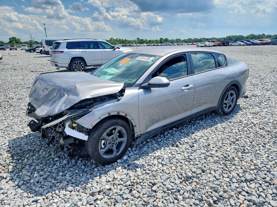 2025 Kia K4 მანქანა იყიდება აუქციონზე, vin: 3KPFT4DE6SE215505, აუქციონის ნომერი: 51314126