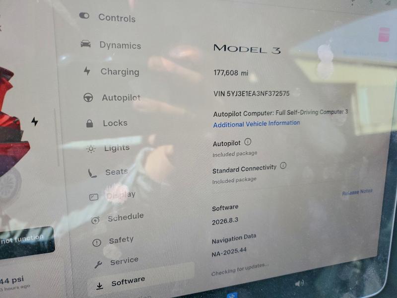 2022 Tesla Model 3 მანქანა იყიდება აუქციონზე, vin: 5YJ3E1EA3NF372575, აუქციონის ნომერი: 49619236