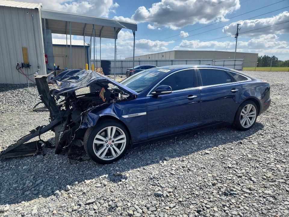 Продажа на аукционе авто 2016 Jaguar Xjl, vin: SAJWA2G71G8V92592, номер лота: 49246416