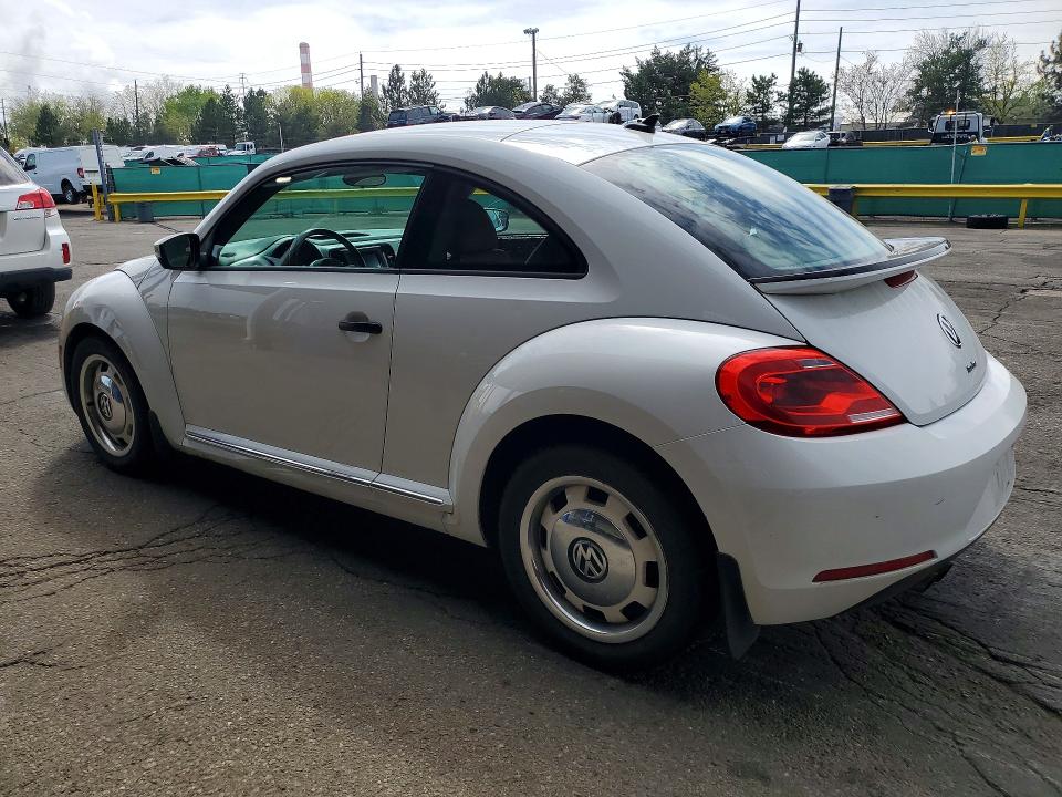 49023086 :رقم المزاد ، 3VWF17AT5GM627807 vin ، 2016 Volkswagen Beetle مزاد بيع