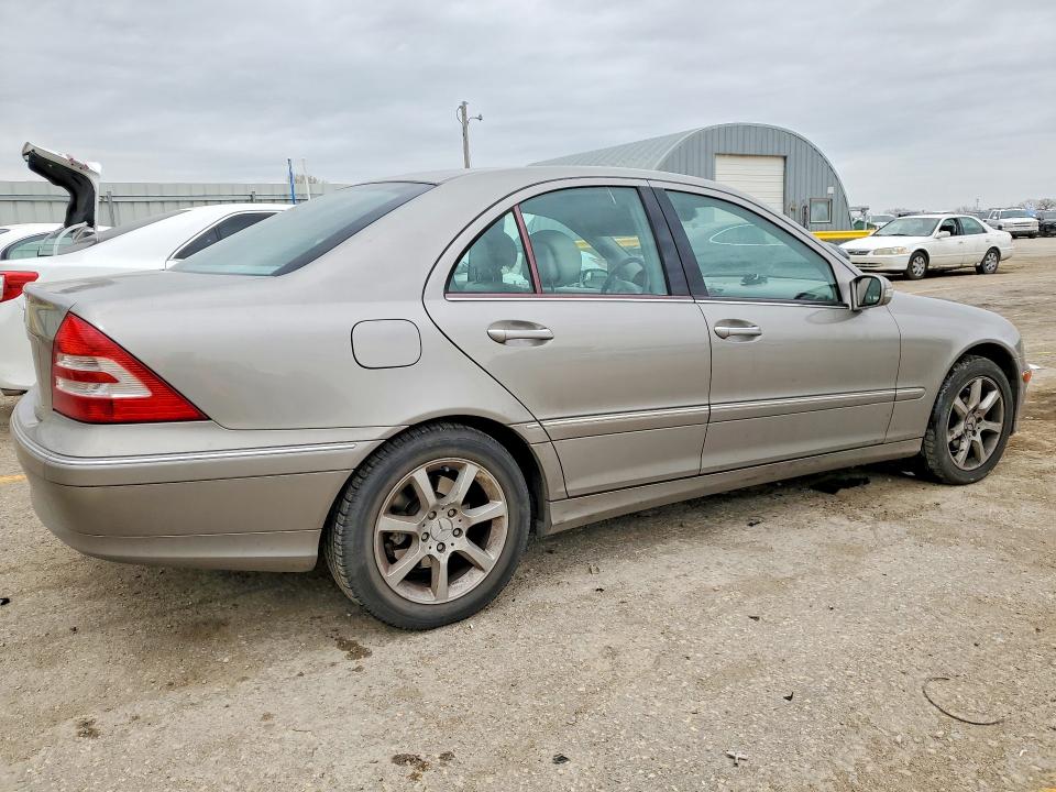 Продажа на аукционе авто 2007 Mercedes-benz C, vin: WDBRF54J87A943097, номер лота: 47051666