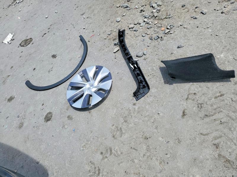 2024 Tesla Model Y მანქანა იყიდება აუქციონზე, vin: 7SAYGDEE5RA253856, აუქციონის ნომერი: 48748506