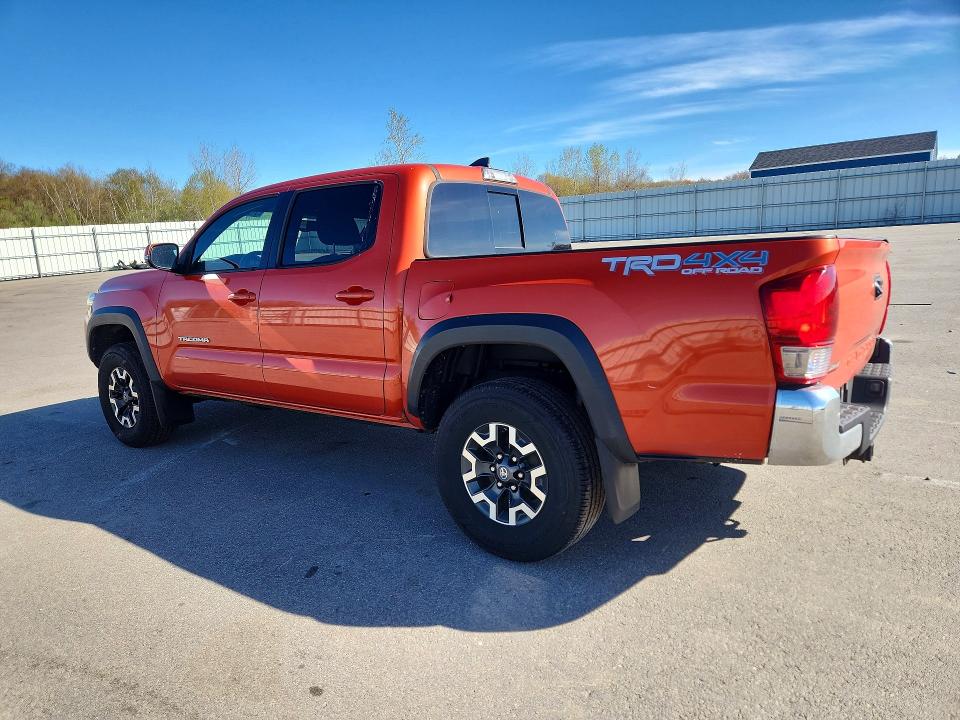 2017 Toyota Tacoma მანქანა იყიდება აუქციონზე, vin: 5TFCZ5AN6HX053282, აუქციონის ნომერი: 51530896
