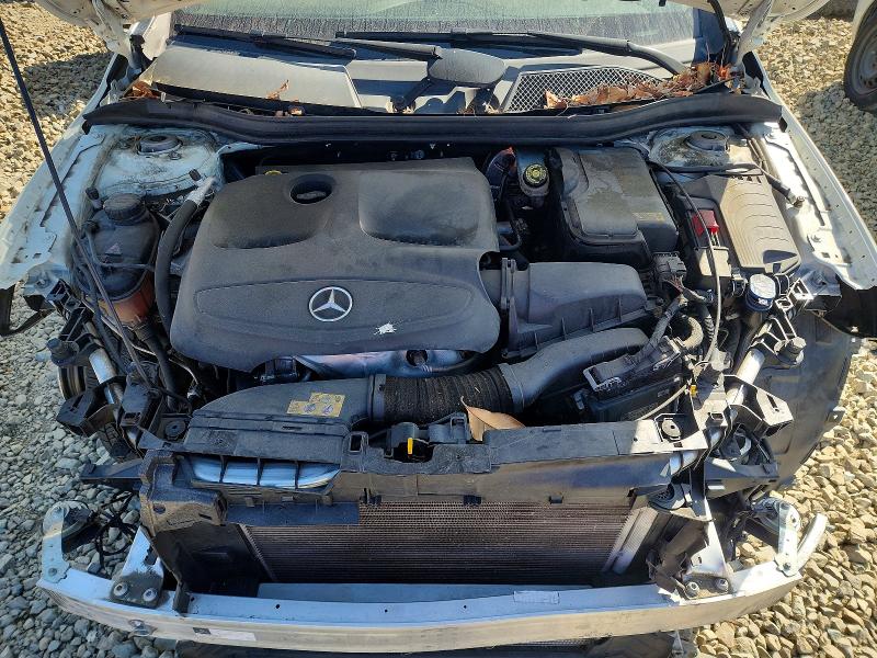 51171756 :رقم المزاد ، WDCTG4GB2GJ254587 vin ، 2016 Mercedes-benz Gla مزاد بيع