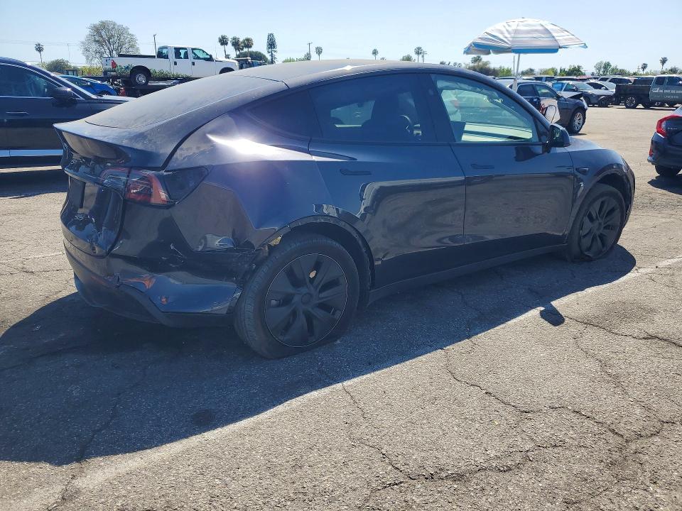 Продажа на аукционе авто 2024 Tesla Model Y, vin: 7SAYGDED8RF176782, номер лота: 48269126