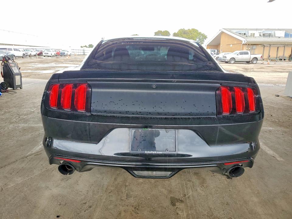 50824796 :رقم المزاد ، 1FA6P8TH4F5339349 vin ، 2015 Ford Mustang مزاد بيع
