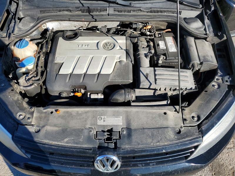 48674756 :رقم المزاد ، 3VWLL7AJ3CM002408 vin ، 2012 Volkswagen Jetta مزاد بيع