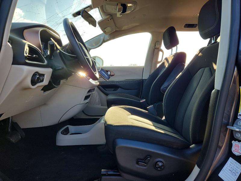 48277116 :رقم المزاد ، 2C4RC1CG9NR225432 vin ، 2022 Chrysler Voyager مزاد بيع