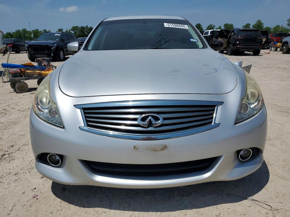 51598066 :رقم المزاد ، JN1CV6AP3FM502793 vin ، 2015 Infiniti Q40 مزاد بيع