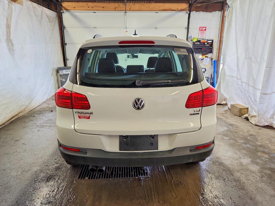 Продажа на аукционе авто 2016 Volkswagen Tiguan, vin: WVGBV7AX0GW010979, номер лота: 48284426