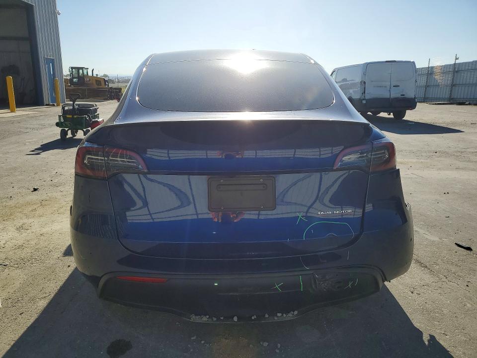 Продажа на аукционе авто 2024 Tesla Model Y, vin: 7SAYGDEF9RF154551, номер лота: 51688166