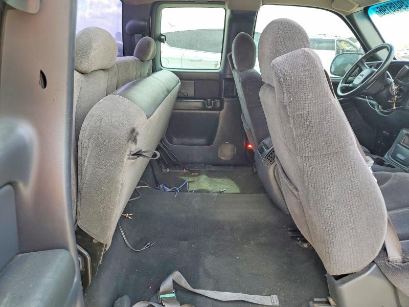 49485196 :رقم المزاد ، 2GTEC19V3Y1407084 vin ، 2000 Gmc New Sierra مزاد بيع