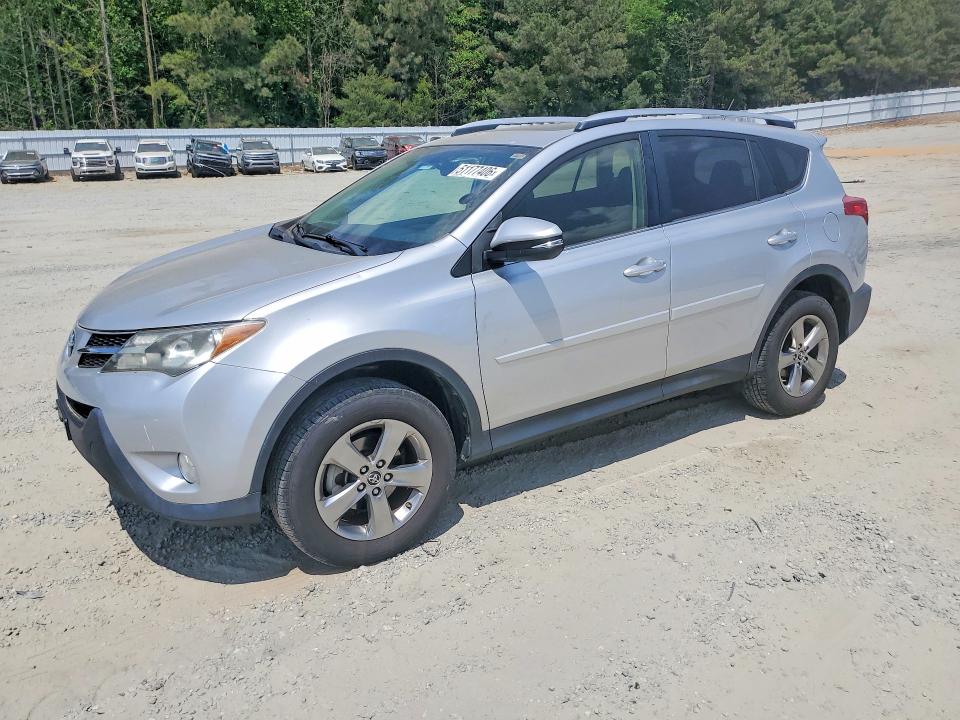51177406 :رقم المزاد ، JTMRFREV1FJ013535 vin ، 2015 Toyota Rav4 مزاد بيع