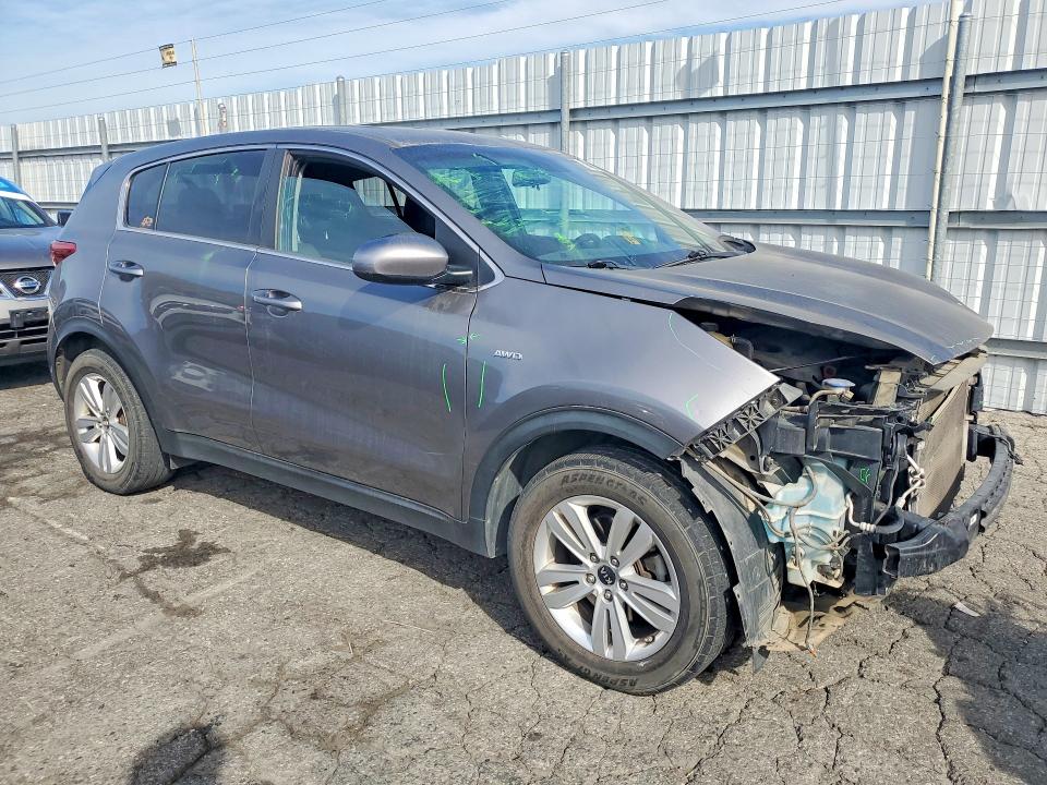 2017 Kia Sportage მანქანა იყიდება აუქციონზე, vin: KNDPMCAC4H7273572, აუქციონის ნომერი: 50823606