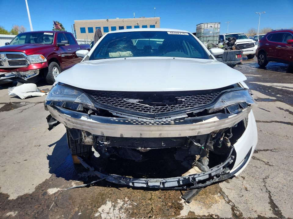 Продажа на аукционе авто 2015 Chrysler 200, vin: 1C3CCCBG8FN615041, номер лота: 48332716