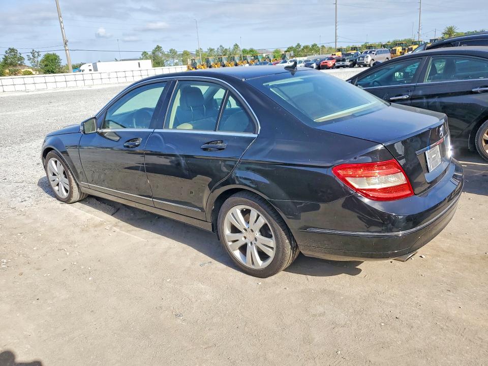 2011 Mercedes-benz C მანქანა იყიდება აუქციონზე, vin: WDDGF5EB0BA508217, აუქციონის ნომერი: 48628546