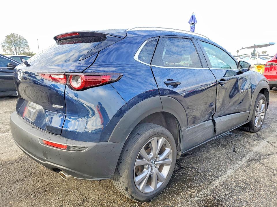 48423466 :رقم المزاد ، 3MVDMBCL0NM407181 vin ، 2022 Mazda Cx-30 مزاد بيع