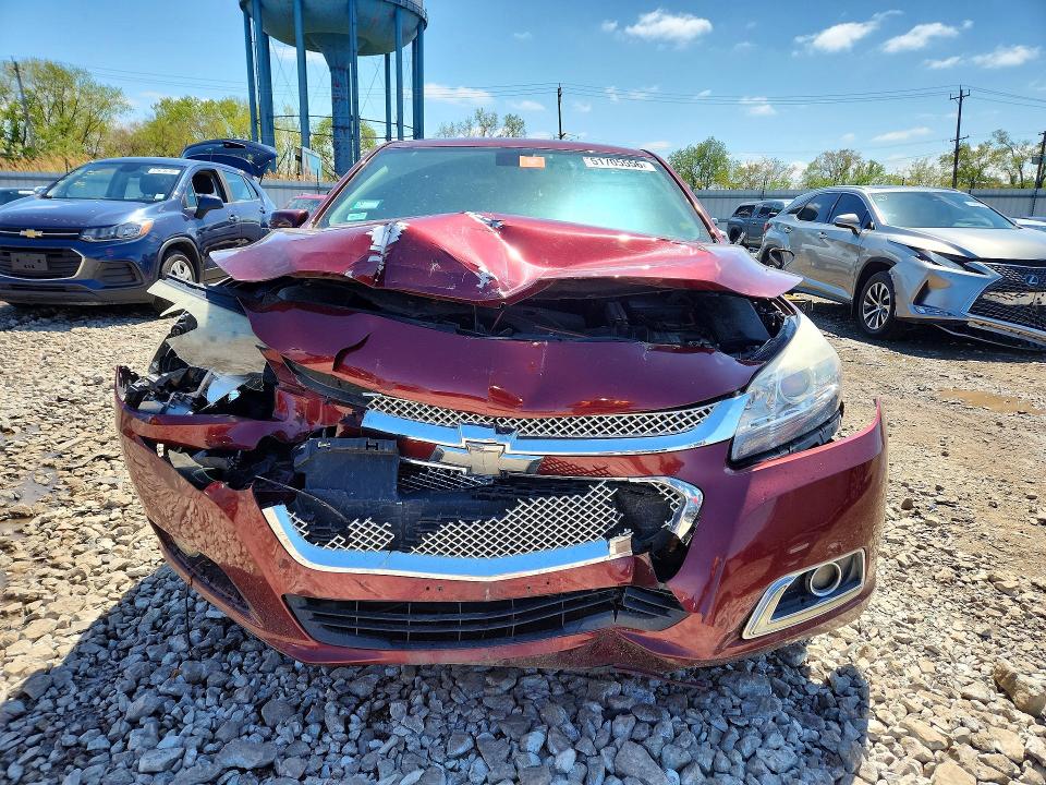 51705556 :رقم المزاد ، 1G11C5SL2FF115147 vin ، 2015 Chevrolet Malibu مزاد بيع