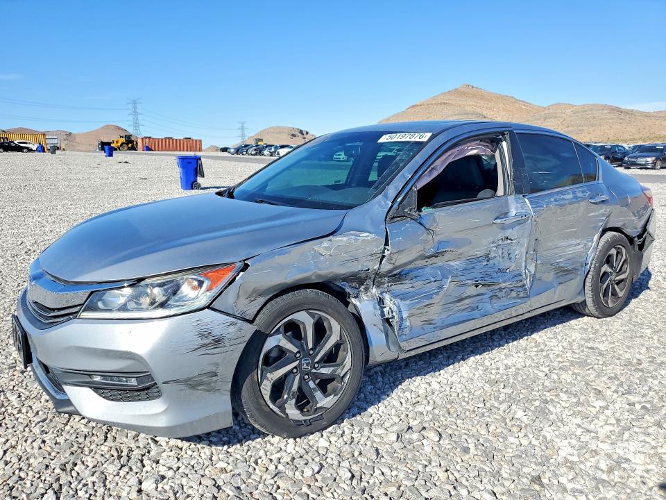 Продажа на аукционе авто 2017 Honda Accord, vin: 1HGCR2F83HA080185, номер лота: 50197876