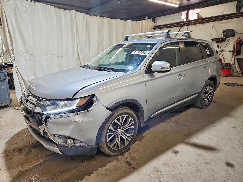 47261866 :رقم المزاد ، JA4AZ3A38HZ021538 vin ، 2017 Mitsubishi Outlander مزاد بيع