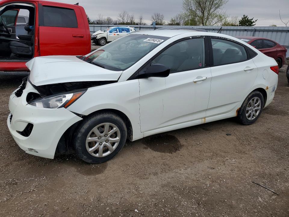 50284616 :رقم المزاد ، KMHCT4AE7DU472714 vin ، 2013 Hyundai Accent مزاد بيع