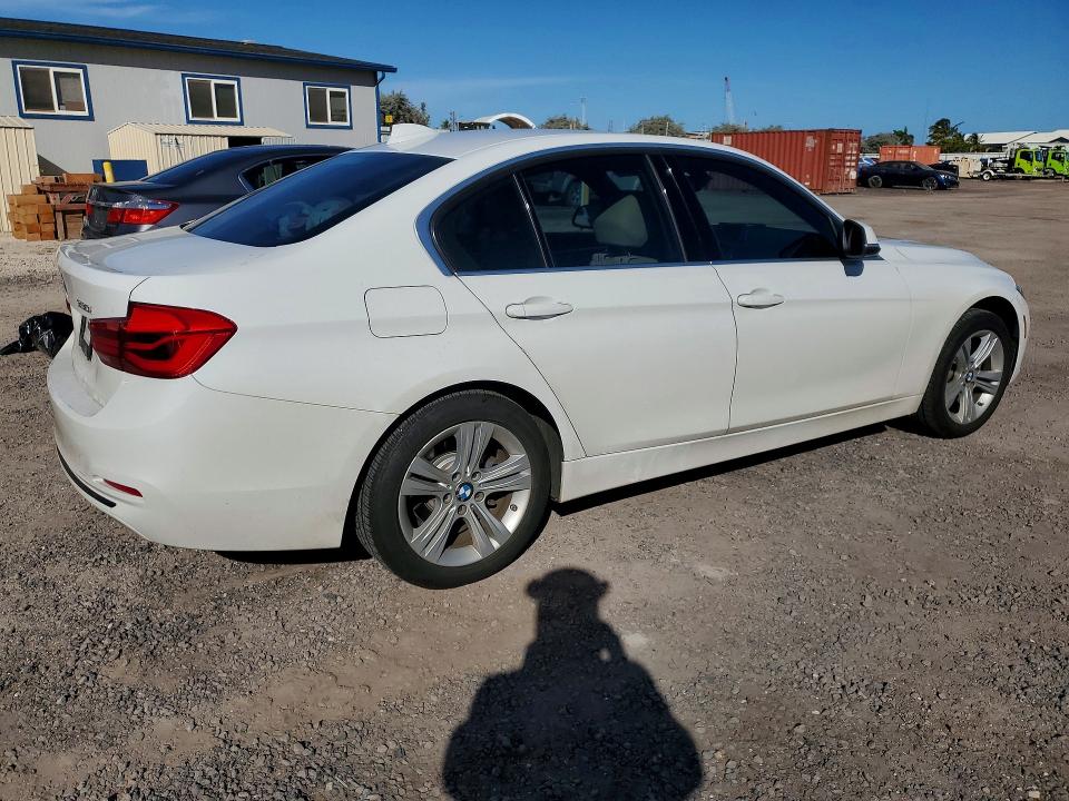 Продаж на аукціоні авто 2017 Bmw 330, vin: WBA8B9C50HK676485, номер лоту: 48820936