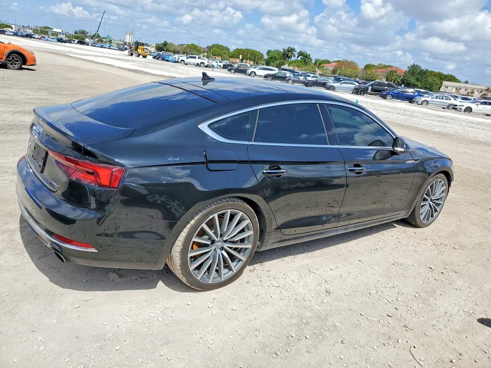 2018 Audi A5 მანქანა იყიდება აუქციონზე, vin: WAUCNCF55JA128729, აუქციონის ნომერი: 51681986