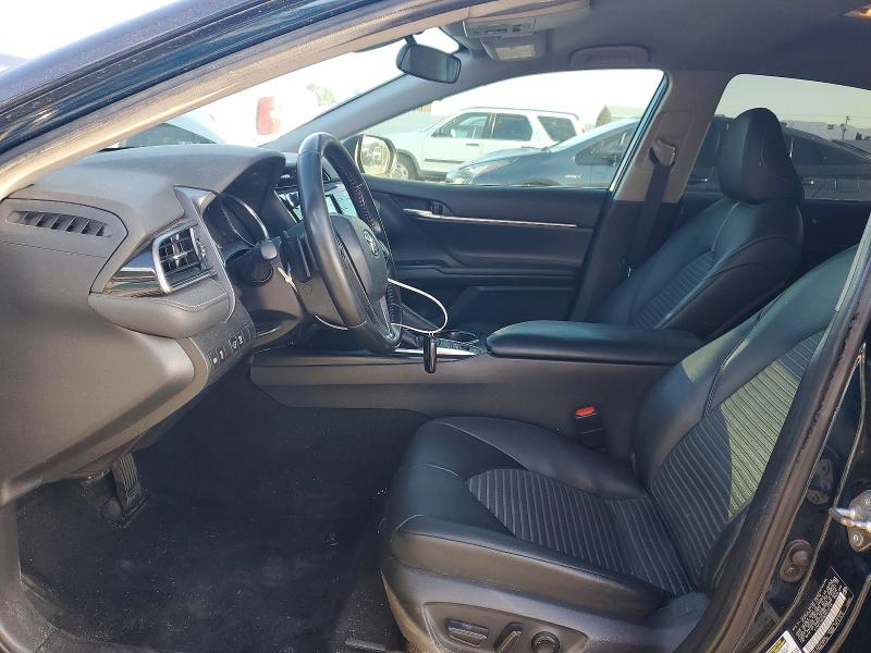 51273986 :رقم المزاد ، 4T1B21HK9KU012718 vin ، 2019 Toyota Camry Hybrid مزاد بيع