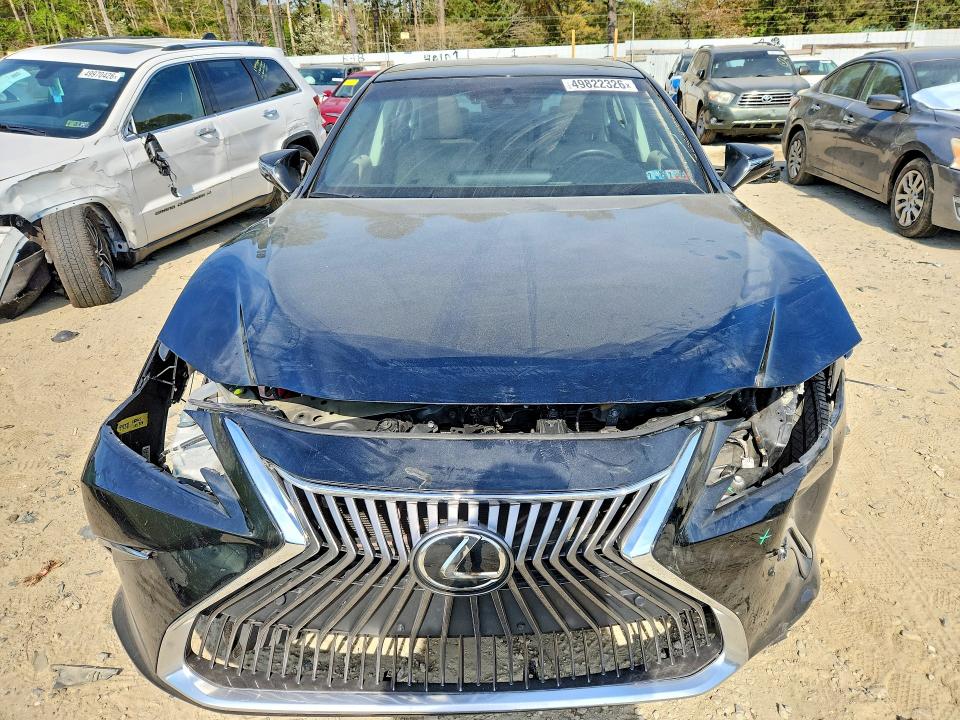 Продажа на аукционе авто 2019 Lexus Es, vin: 58ABZ1B16KU036866, номер лота: 49822326