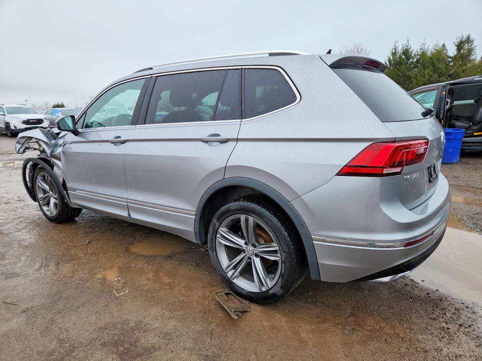 Продажа на аукционе авто 2021 Volkswagen Tiguan, vin: 3VV4B7AX5MM152599, номер лота: 49540936