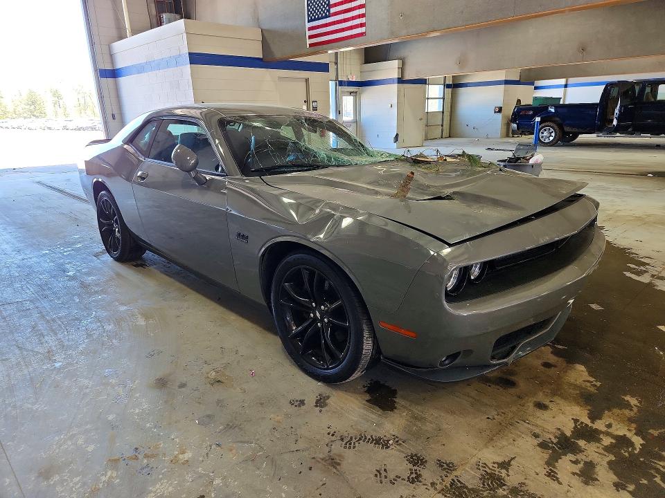 Продаж на аукціоні авто 2018 Dodge Challenger, vin: 2C3CDZBT5JH172541, номер лоту: 49580556