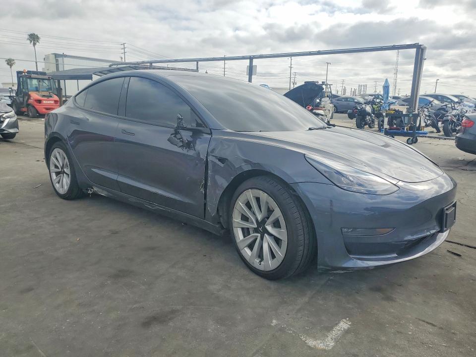 2022 Tesla Model 3 მანქანა იყიდება აუქციონზე, vin: 5YJ3E1EB8NF354985, აუქციონის ნომერი: 50340286