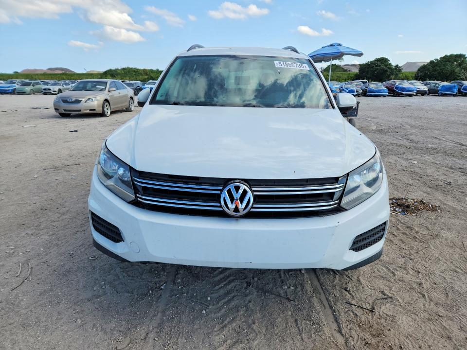 2017 Volkswagen Tiguan მანქანა იყიდება აუქციონზე, vin: WVGAV7AX7HK046978, აუქციონის ნომერი: 51856736