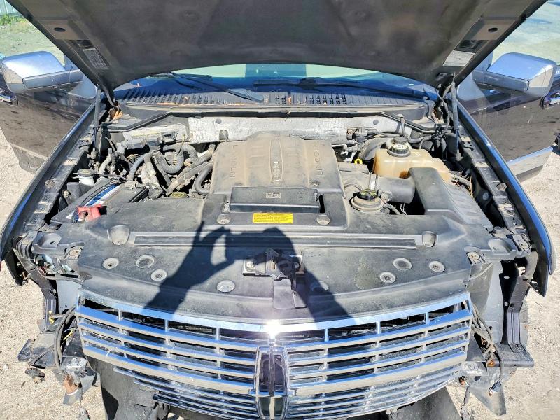 Продажа на аукционе авто 2007 Lincoln Townhouse Navigator, vin: 5LMFU28577LJ00835, номер лота: 51456286