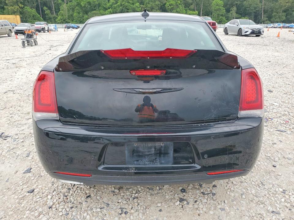 Aukcja sprzedaży 2015 Chrysler 300, vin: 2C3CCAAG4FH792801, numer aukcji: 51337806