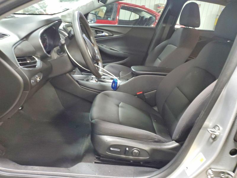 48465156 :رقم المزاد ، 1G1ZE5ST8HF255834 vin ، 2017 Chevrolet Malibu مزاد بيع