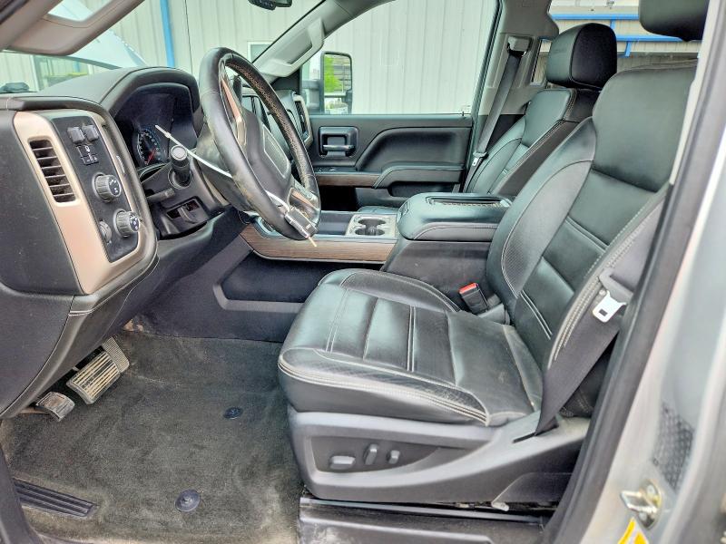 49717216 :رقم المزاد ، 1GT42YEY1JF103788 vin ، 2018 Gmc Sierra مزاد بيع