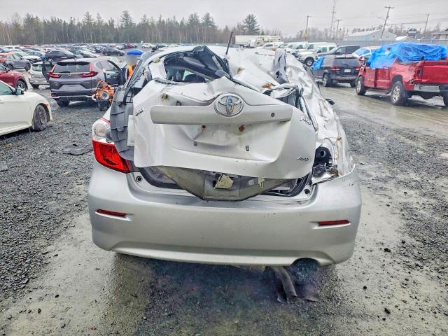 45754506 :رقم المزاد ، 2T1LE4EE2AC014967 vin ، 2010 Toyota Matrix مزاد بيع